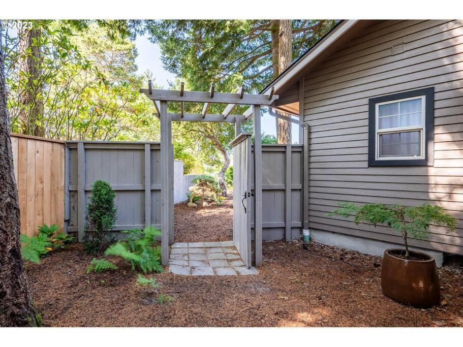 Comfy 4B/2B Home Near Dunes & Ocean! Pet Friendly! Florence Buitenkant foto